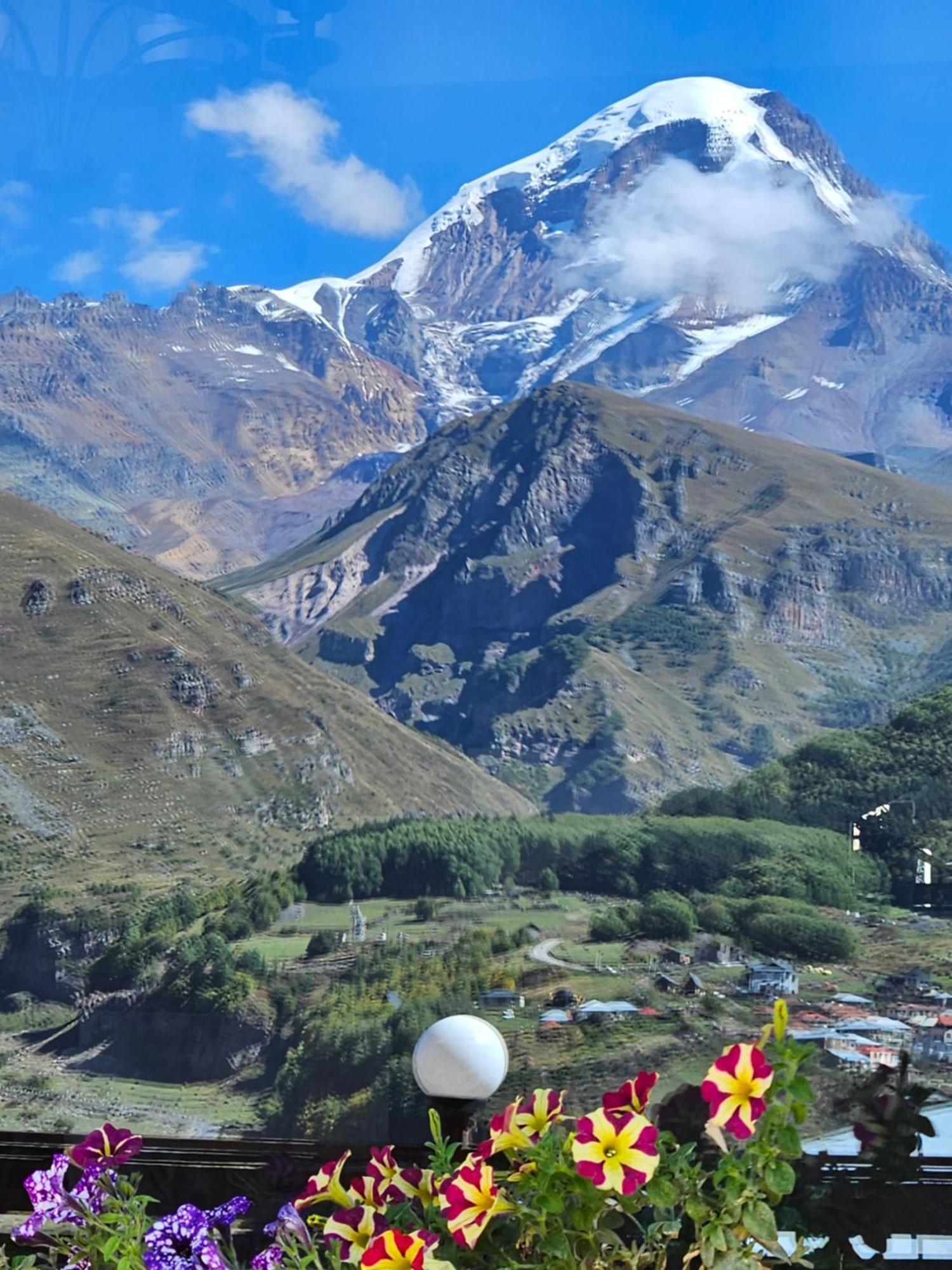 Best View Kazbegi מראה חיצוני תמונה