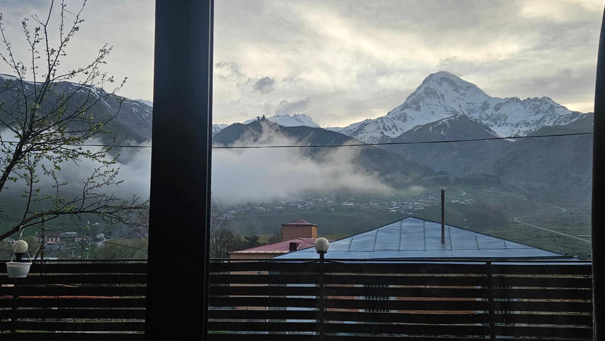 Best View Kazbegi מראה חיצוני תמונה